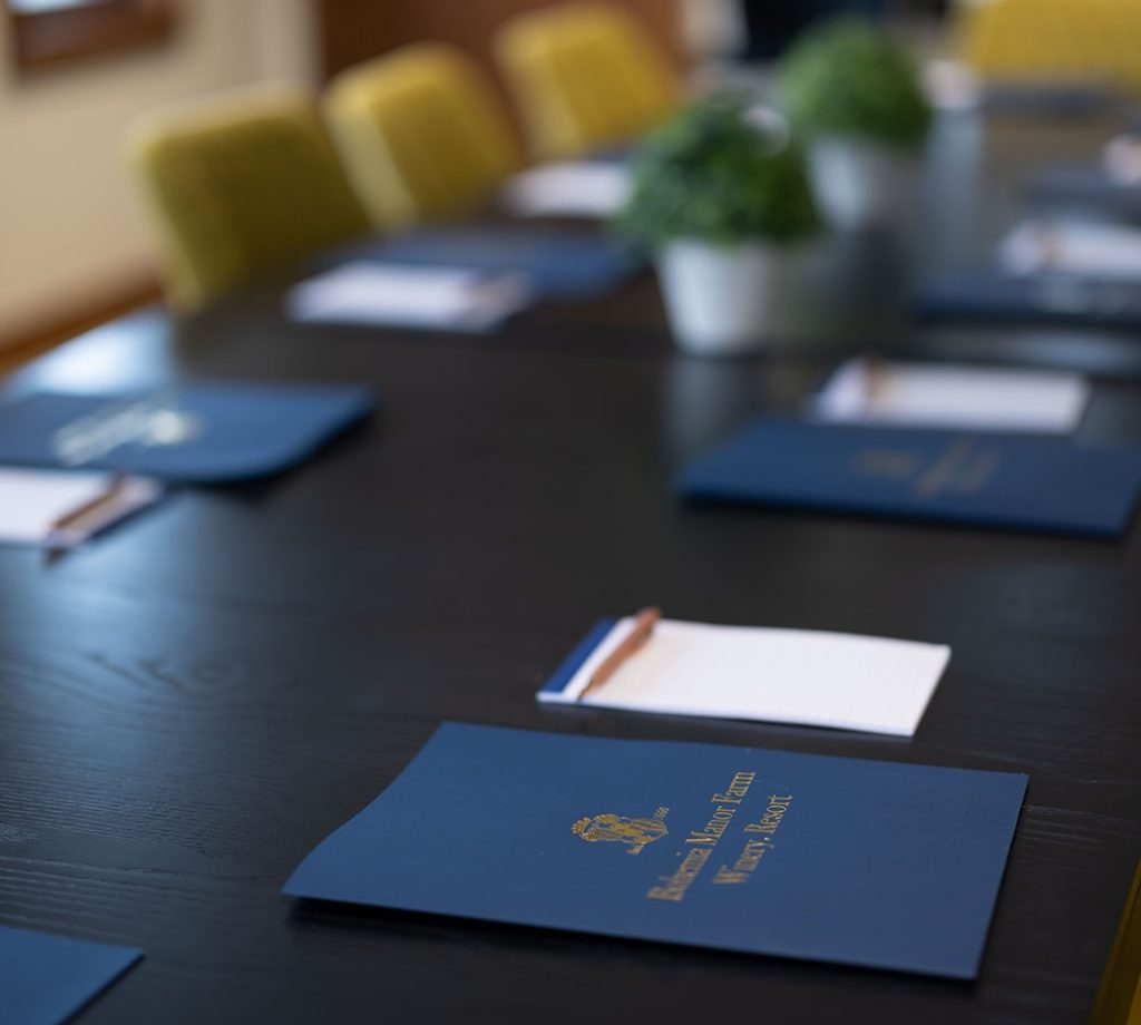 A professionally arranged meeting space at Bohemia Manor Farm, combining farmhouse character with the essentials for productive corporate session